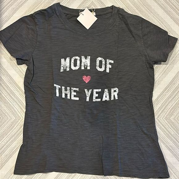 Favorite Daughter Tops - Favorite Daughter ‘Mom of the Year’ Grey T-Shirt